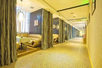 Miaozu Buyi Hotel Fenghuang Buitenkant foto