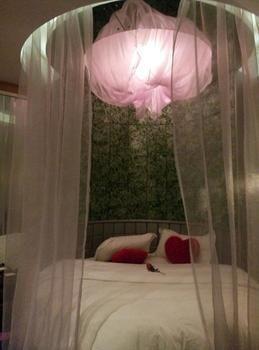 Miaozu Buyi Hotel Fenghuang Buitenkant foto